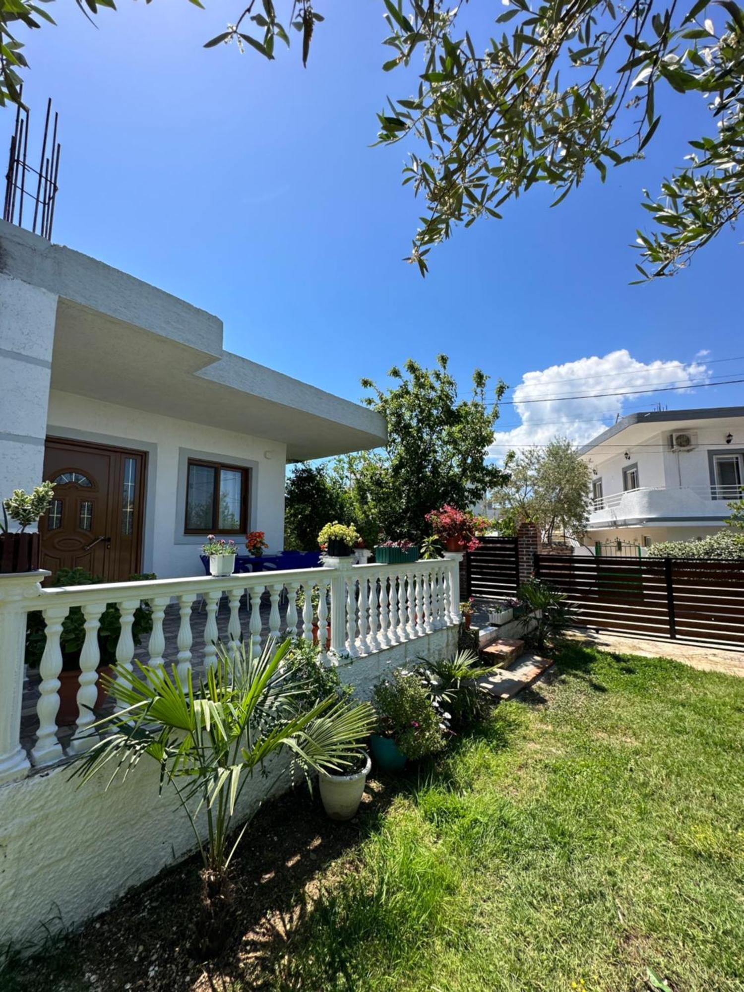 Guesthouse Xhuliano Ксамил Экстерьер фото